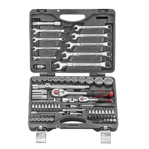 Juego de Dados y Llaves Combinadas – 82 Piezas – FORCE
